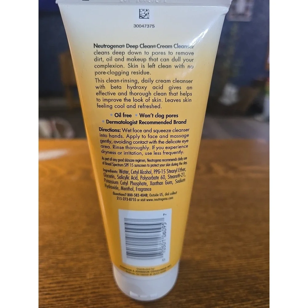 Neutrogena deep clean